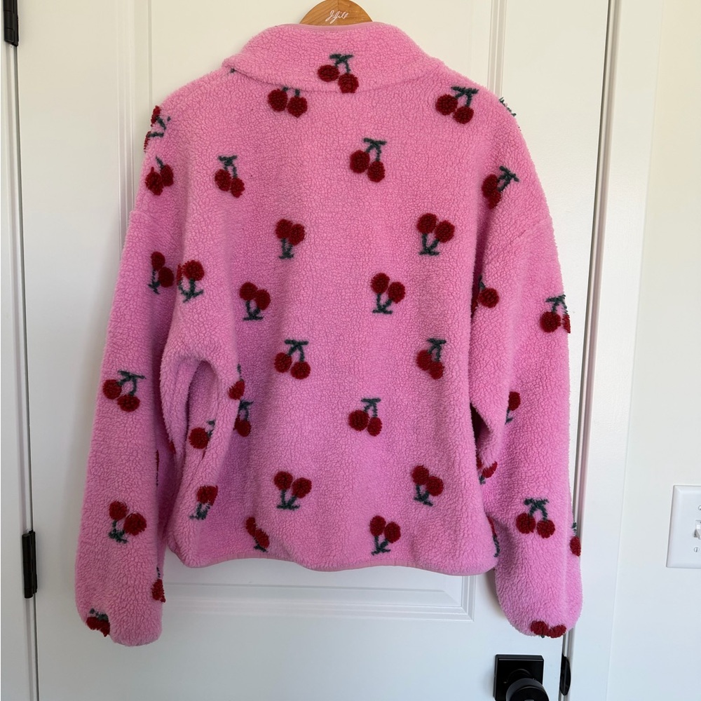 New In Pink Cherry Sherpa Fleece Hoodie Button Up Large - Picture 4 of 4
